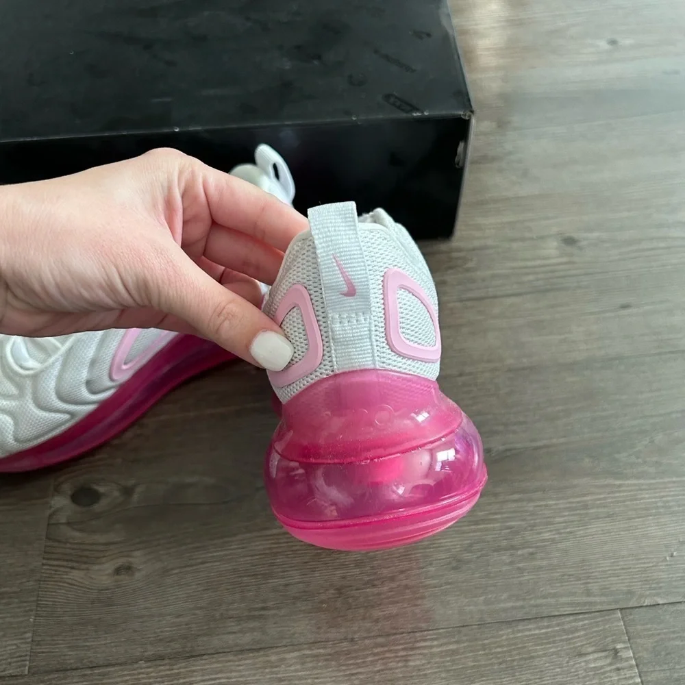 Nike Air Max 720 White Pink Rise Laser Fuchsia Airmax